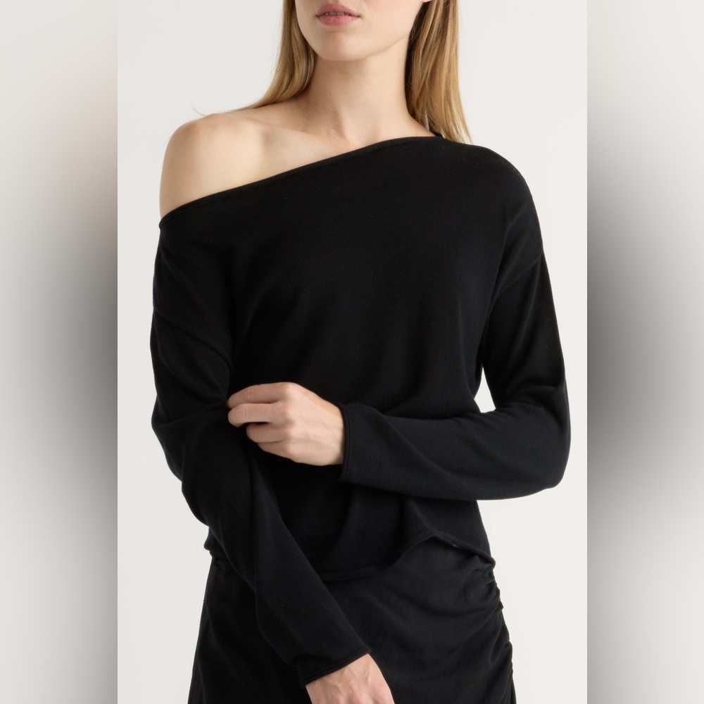 Modern Citizen Black Off-Shoulder Sweater